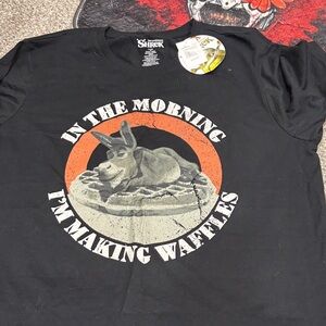 DreamWorks Shrek Black Graphic Tee with Green Accent